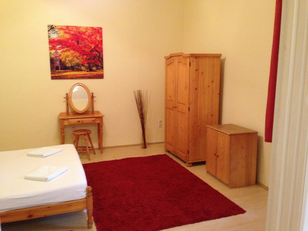 Peterfia Apartman Debrecen Dış mekan fotoğraf
